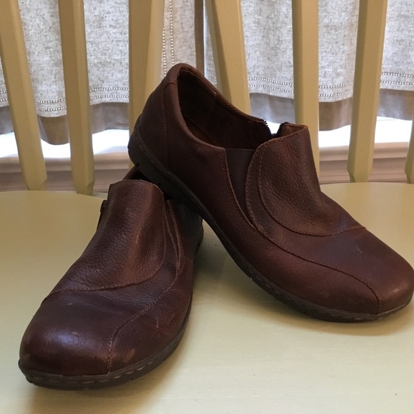 B.O.C. Women’s shoe. Color: Brown leather Size: 11 medium - Picture 1 of 5